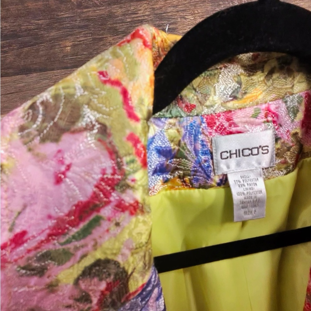 Chico's Vibrant Floral Blazer - Picture 4 of 8